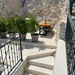 Krka Waterfalls Apartman Skradin