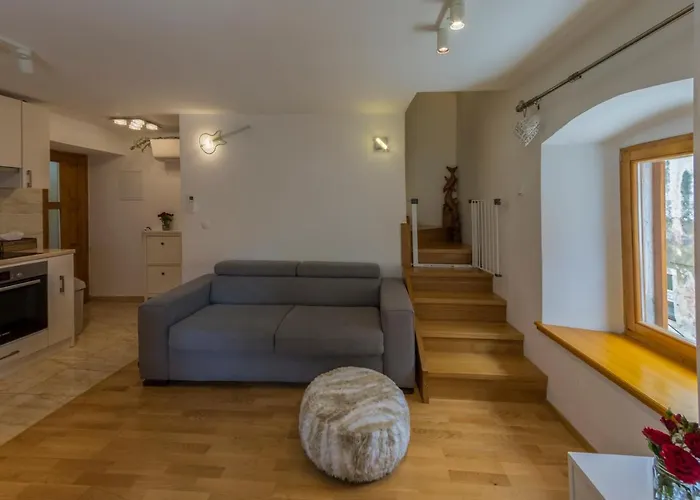 Krka Waterfalls Skradin