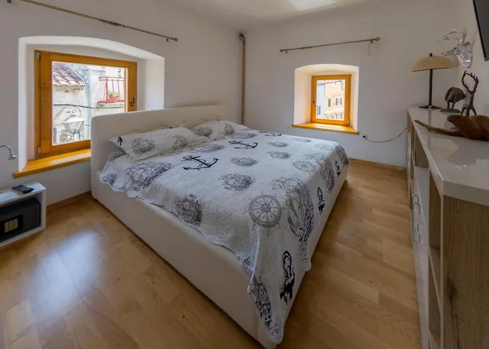 Krka Waterfalls * Skradin